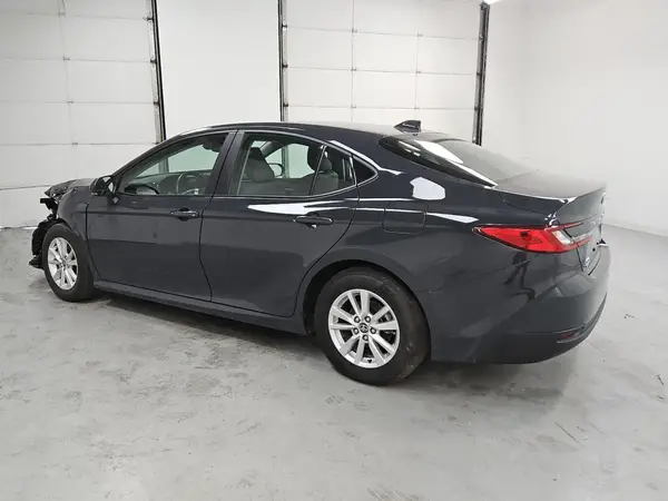 4T1DBADK5SU513135 2025 TOYOTA CAMRY - Image 2