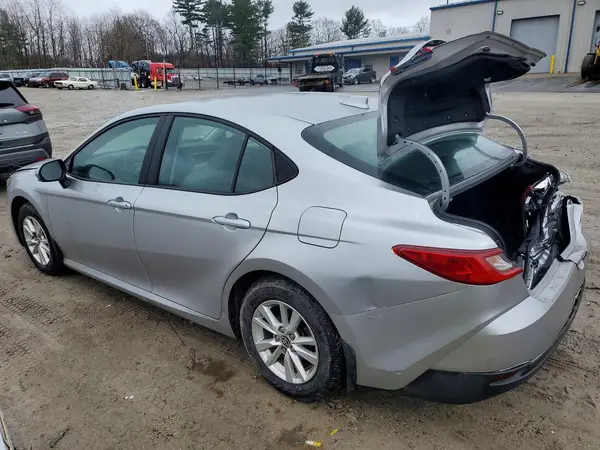 4T1DBADK5SU513765 2025 TOYOTA CAMRY - Image 2