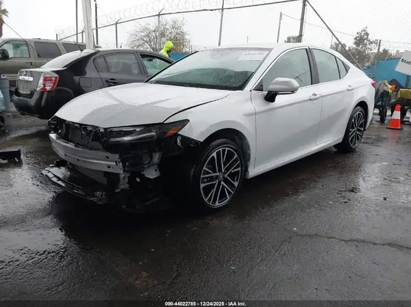 4T1DBADK5SU531120 2025 TOYOTA CAMRY - Image 2