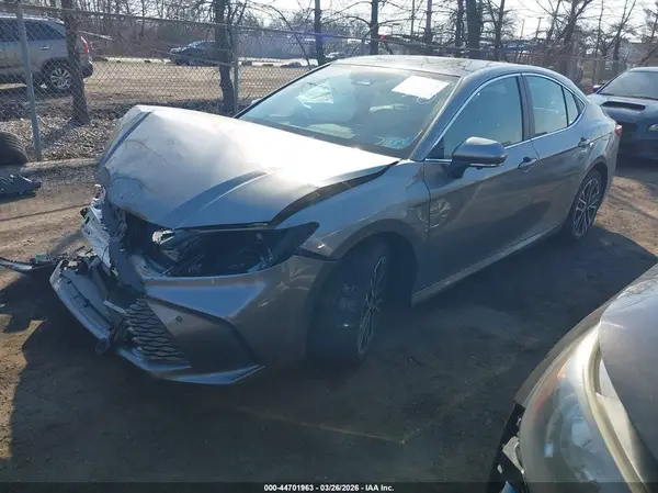 4T1DBADK5SU536527 2025 TOYOTA CAMRY - Image 2