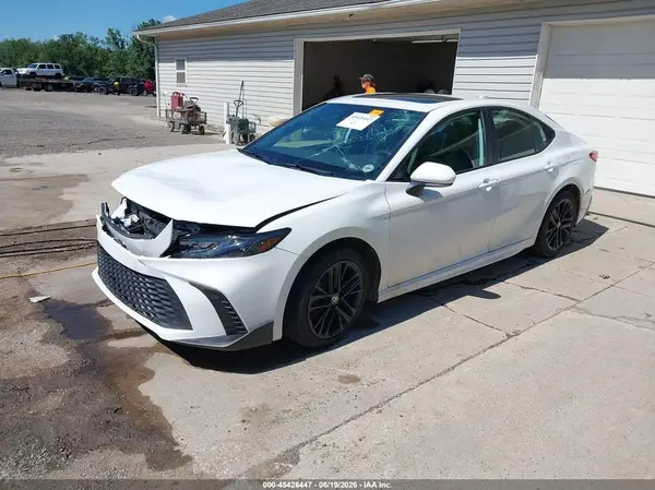 4T1DBADK5SU537970 2025 TOYOTA CAMRY - Image 2