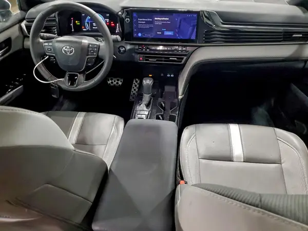 4T1DBADK6SU002520 2025 TOYOTA CAMRY - Image 8