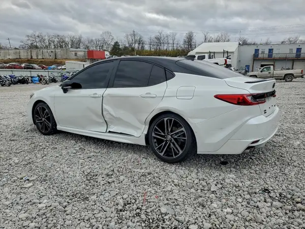 4T1DBADK6SU003635 2025 TOYOTA CAMRY - Image 2