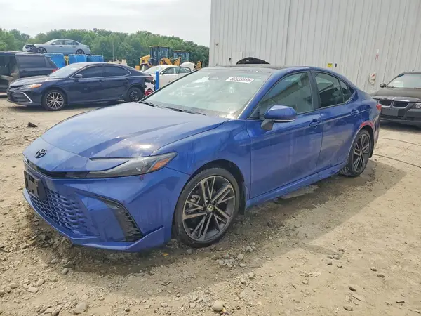 4T1DBADK6SU004235 2025 TOYOTA CAMRY - Image 1