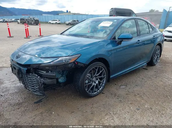 4T1DBADK6SU007166 2025 TOYOTA CAMRY - Image 2