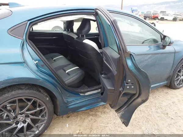 4T1DBADK6SU007166 2025 TOYOTA CAMRY - Image 8