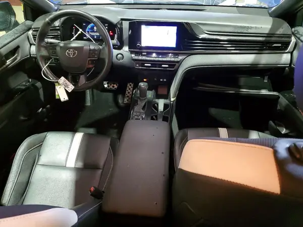 4T1DBADK6SU021553 2025 TOYOTA CAMRY - Image 8