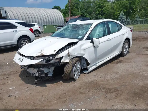 4T1DBADK6SU028146 2025 TOYOTA CAMRY - Image 2