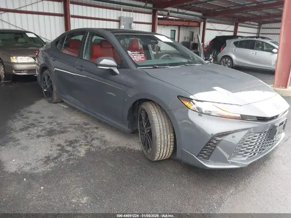 4T1DBADK6SU029281 2025 TOYOTA CAMRY - Image 1