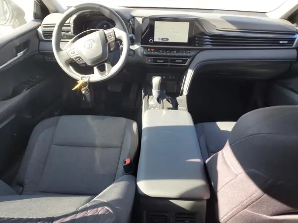 4T1DBADK6SU033931 2025 TOYOTA CAMRY - Image 8
