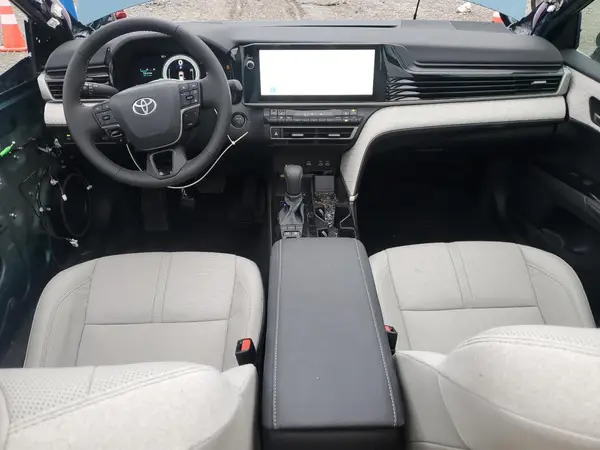4T1DBADK6SU035226 2025 TOYOTA CAMRY - Image 8