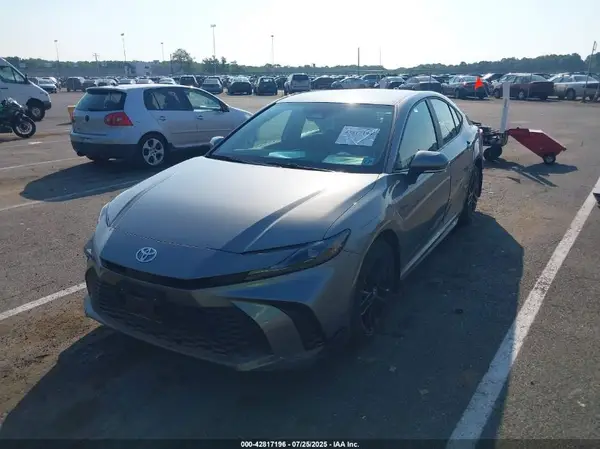 4T1DBADK6SU510745 2025 TOYOTA CAMRY - Image 2