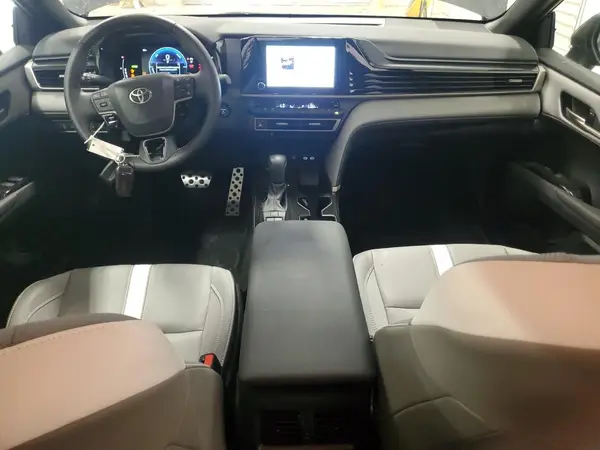 4T1DBADK6SU513886 2025 TOYOTA CAMRY - Image 8