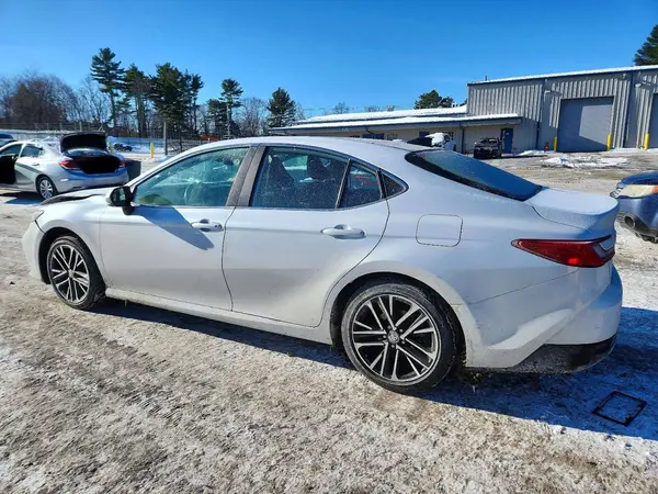 4T1DBADK6SU516268 2025 TOYOTA CAMRY - Image 2