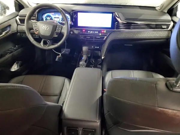 4T1DBADK6SU516559 2025 TOYOTA CAMRY - Image 8