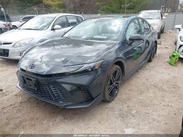 4T1DBADK6SU517338 2025 TOYOTA CAMRY - Image 2