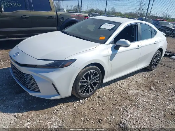 4T1DBADK6SU528663 2025 TOYOTA CAMRY - Image 2