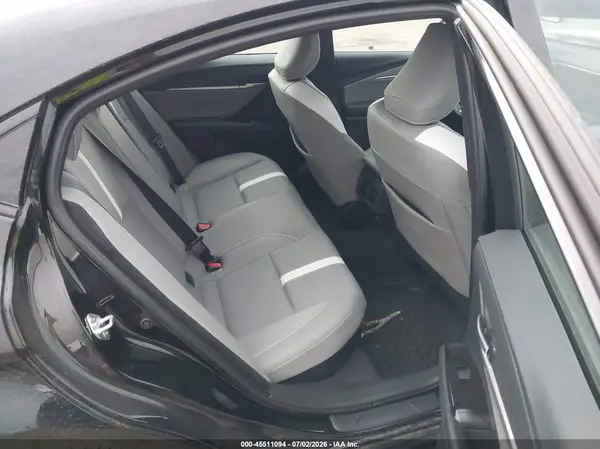 4T1DBADK6TU044557 2026 TOYOTA CAMRY - Image 8