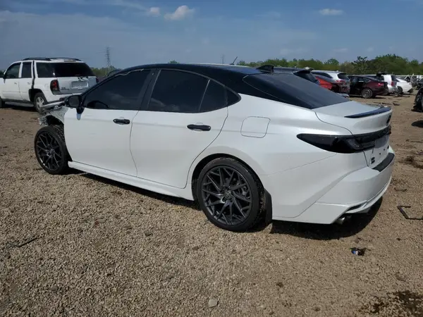 4T1DBADK7SU013218 2025 TOYOTA CAMRY - Image 2