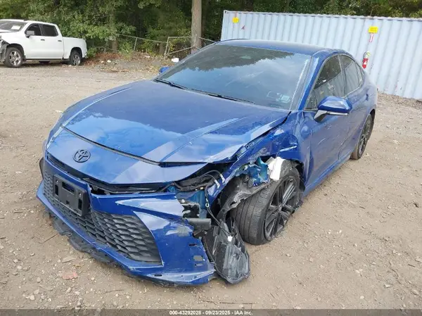 4T1DBADK7SU014790 2025 TOYOTA CAMRY - Image 2