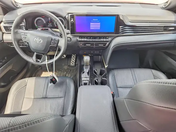4T1DBADK7SU021240 2025 TOYOTA CAMRY - Image 8