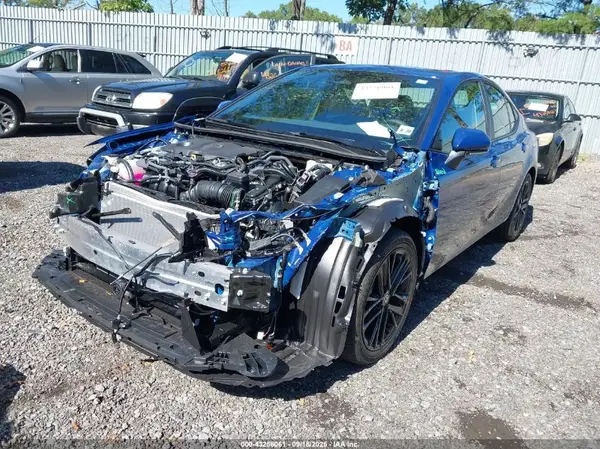 4T1DBADK7SU034750 2025 TOYOTA CAMRY - Image 2