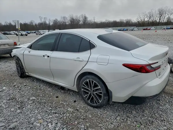 4T1DBADK7SU505196 2025 TOYOTA CAMRY - Image 2