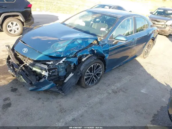 4T1DBADK7SU510057 2025 TOYOTA CAMRY - Image 2