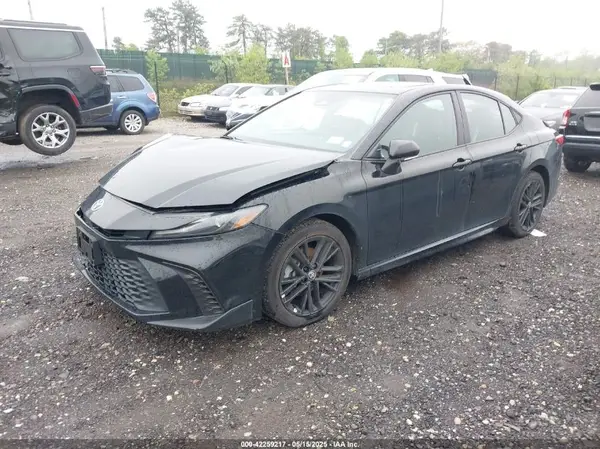 4T1DBADK7SU513802 2025 TOYOTA CAMRY - Image 2