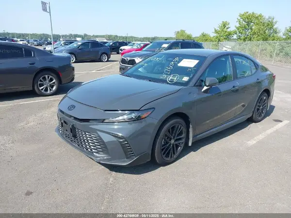 4T1DBADK7SU515386 2025 TOYOTA CAMRY - Image 2