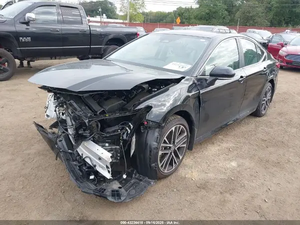 4T1DBADK7SU527859 2025 TOYOTA CAMRY - Image 2