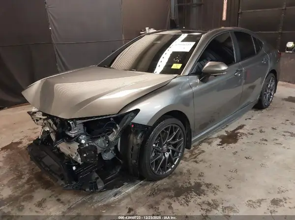 4T1DBADK7SU531846 2025 TOYOTA CAMRY - Image 2
