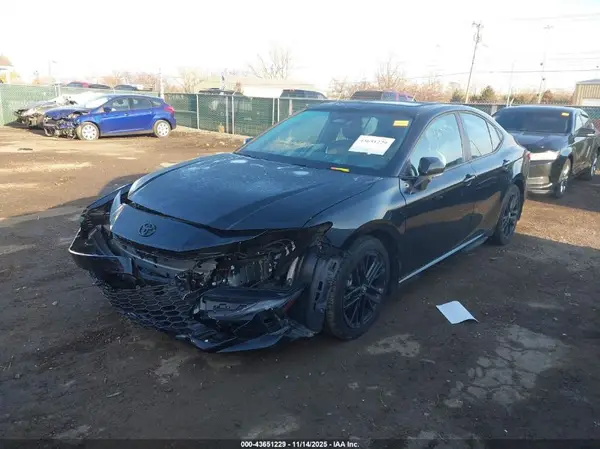 4T1DBADK7SU533791 2025 TOYOTA CAMRY - Image 2