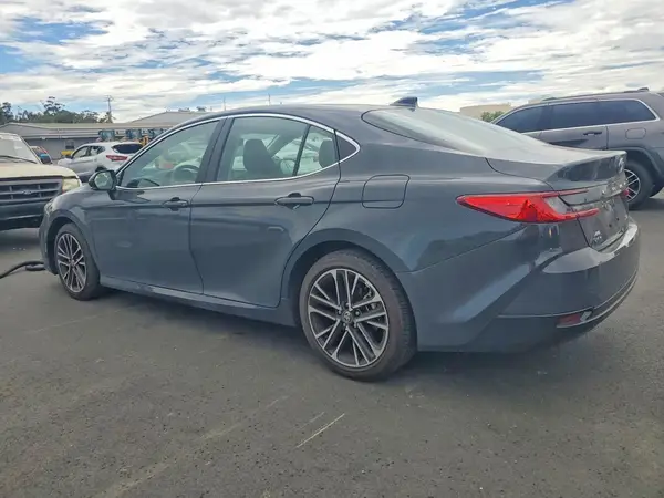 4T1DBADK7SU541101 2025 TOYOTA CAMRY - Image 2