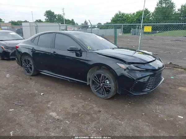 4T1DBADK8SU002308 2025 TOYOTA CAMRY - Image 1