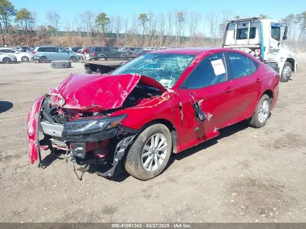4T1DBADK8SU004060 2025 TOYOTA CAMRY - Image 2