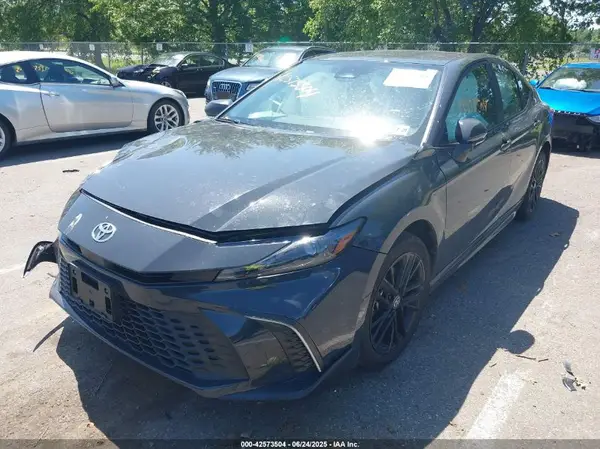 4T1DBADK8SU004222 2025 TOYOTA CAMRY - Image 2