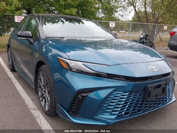 4T1DBADK8SU006763 2025 TOYOTA CAMRY - Image 1