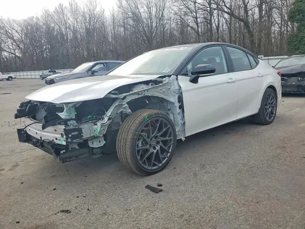 4T1DBADK8SU007184 2025 TOYOTA CAMRY - Image 1