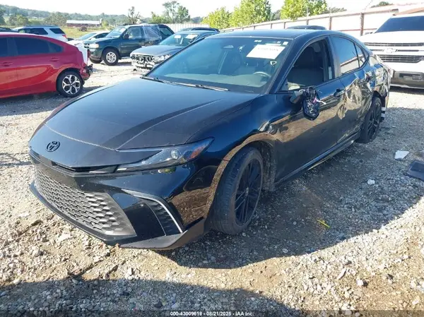 4T1DBADK8SU010506 2025 TOYOTA CAMRY - Image 2