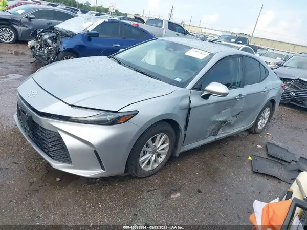 4T1DBADK8SU016810 2025 TOYOTA CAMRY - Image 2