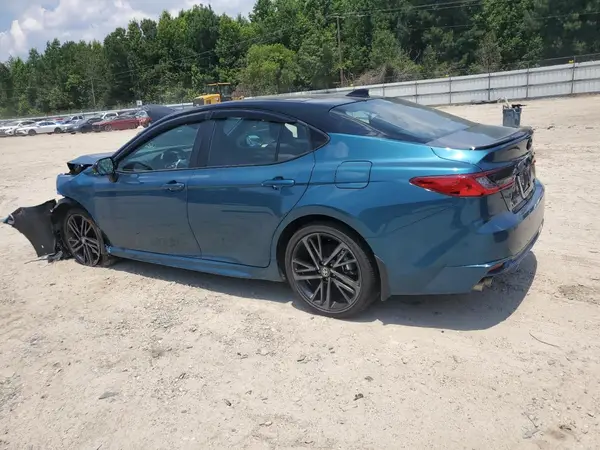4T1DBADK8SU017584 2025 TOYOTA CAMRY - Image 2