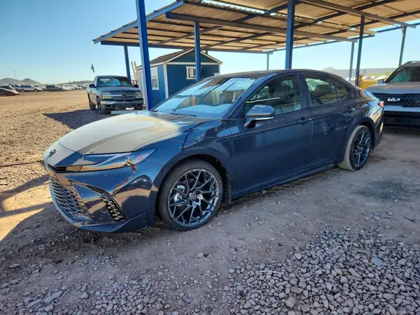 4T1DBADK8SU020775 2025 TOYOTA CAMRY - Image 1