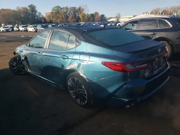 4T1DBADK8SU023465 2025 TOYOTA CAMRY - Image 2