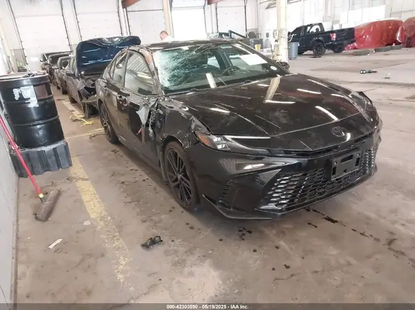 4T1DBADK8SU510214 2025 TOYOTA CAMRY - Image 1