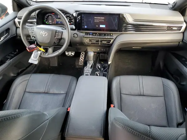 4T1DBADK8SU510858 2025 TOYOTA CAMRY - Image 8