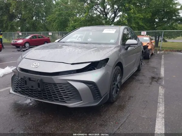 4T1DBADK8SU512884 2025 TOYOTA CAMRY - Image 2