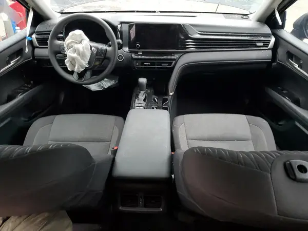 4T1DBADK8SU522590 2025 TOYOTA CAMRY - Image 8