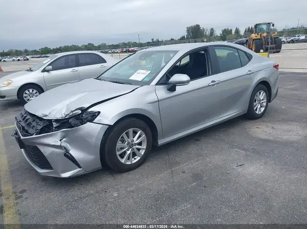 4T1DBADK8SU527448 2025 TOYOTA CAMRY - Image 2