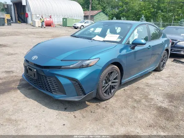 4T1DBADK8SU528941 2025 TOYOTA CAMRY - Image 2